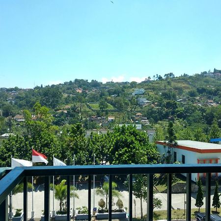 Marbella Suites Bandung Cimenyan Экстерьер фото