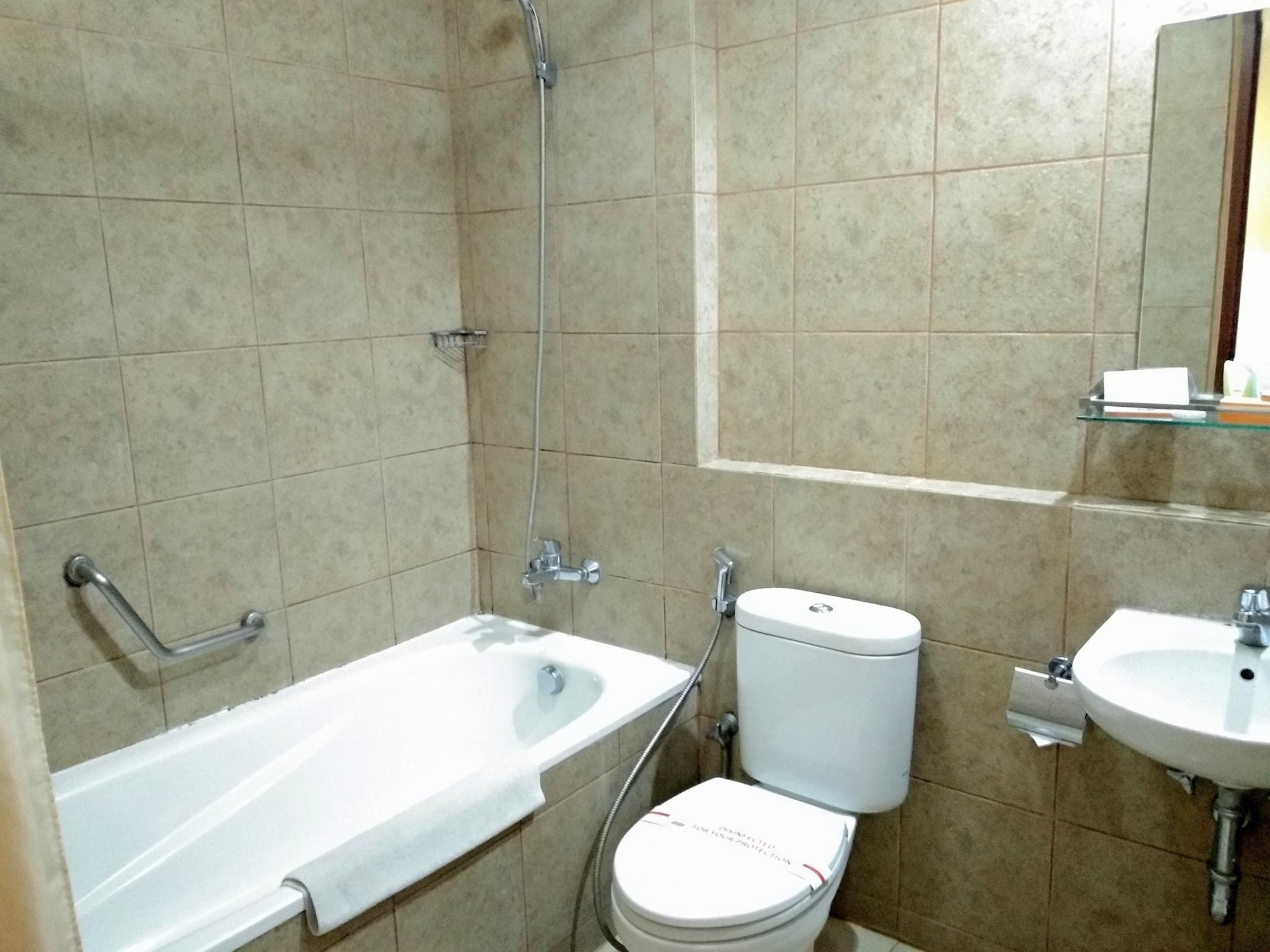 Marbella Suites Bandung Cimenyan Экстерьер фото