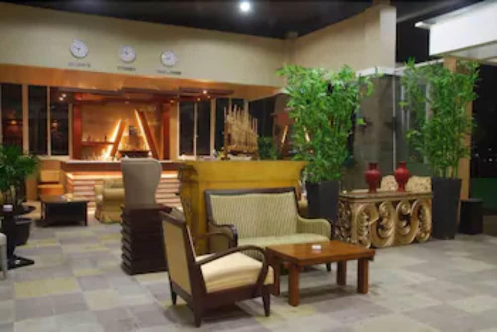 Marbella Suites Bandung Cimenyan Экстерьер фото