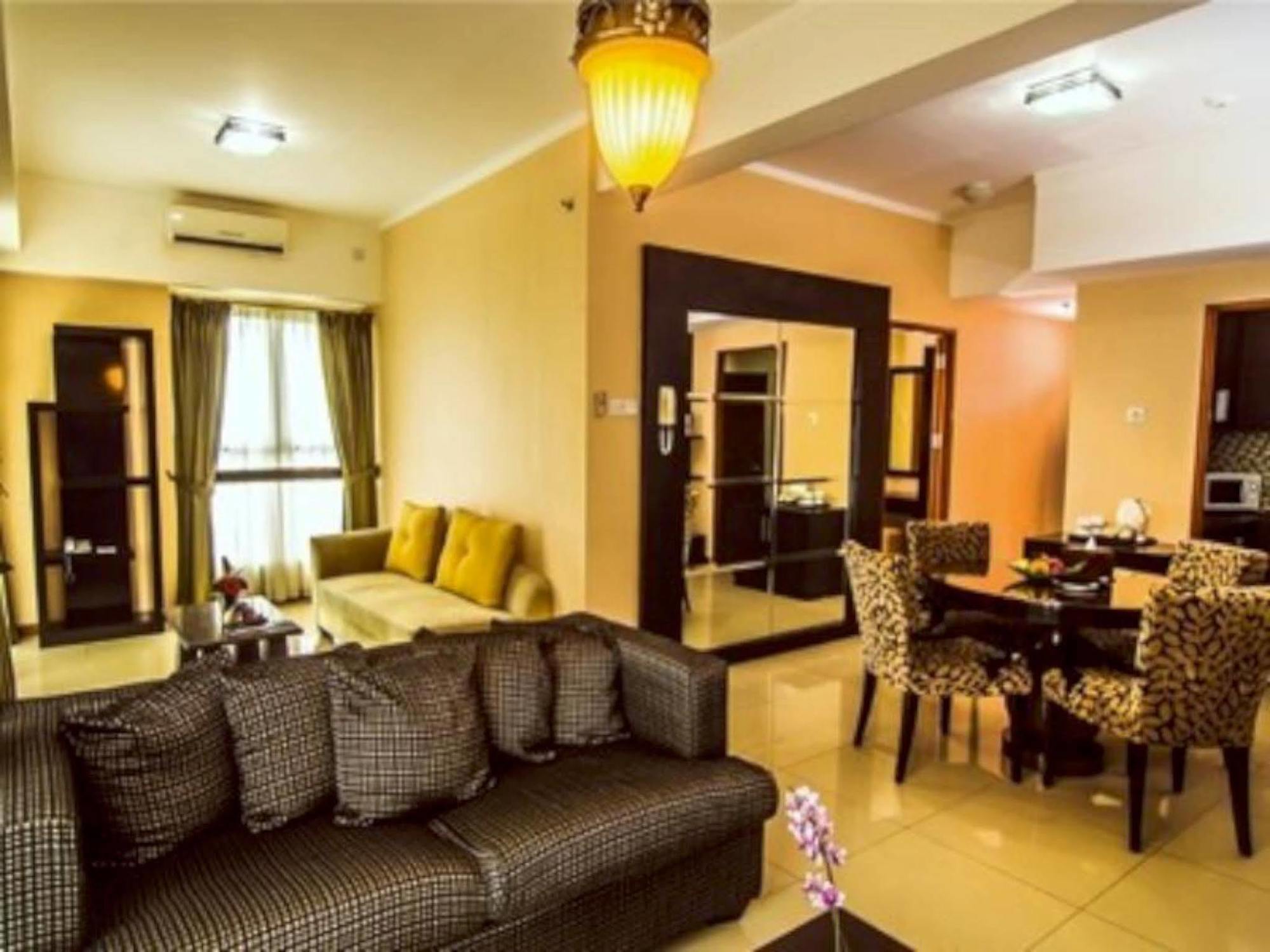 Marbella Suites Bandung Cimenyan Экстерьер фото
